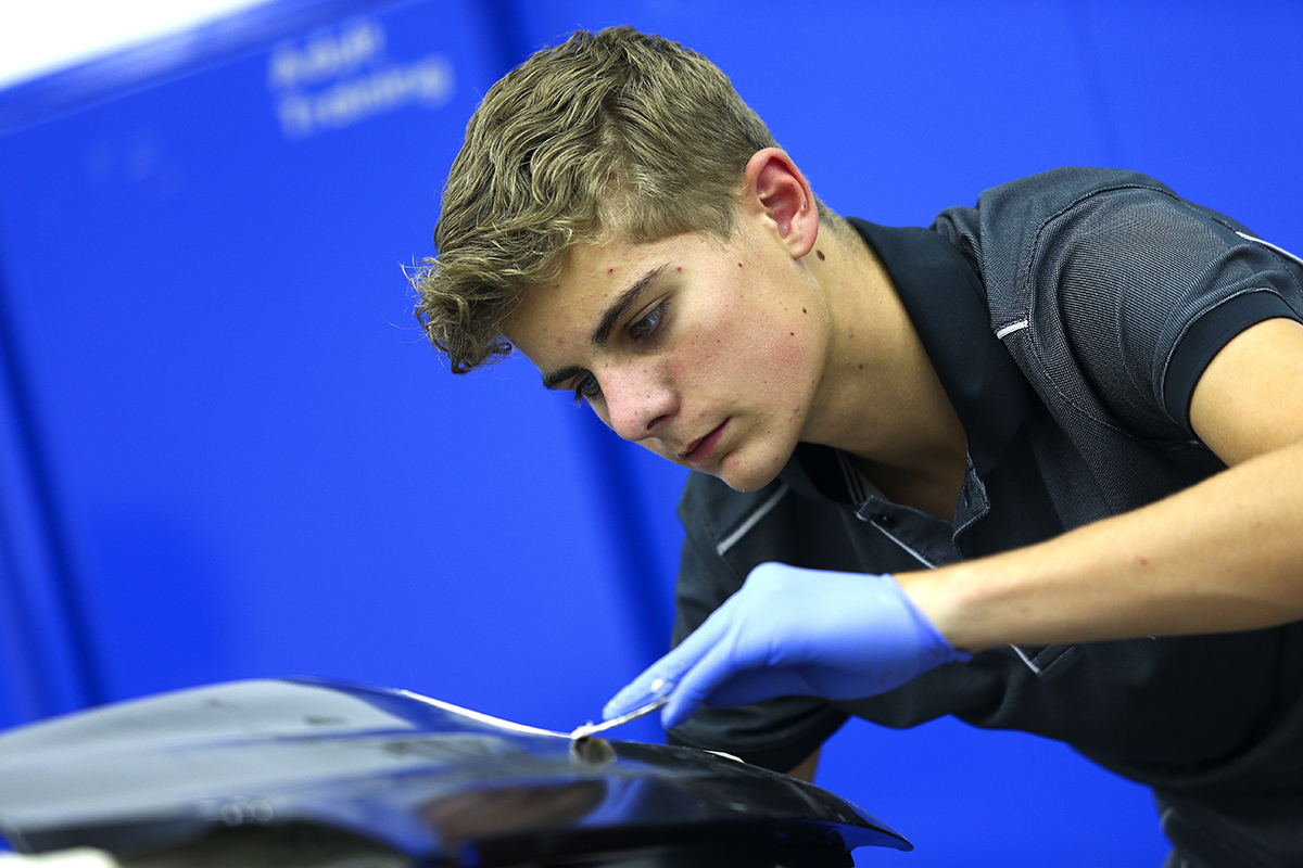 VW Paint and Body apprentices